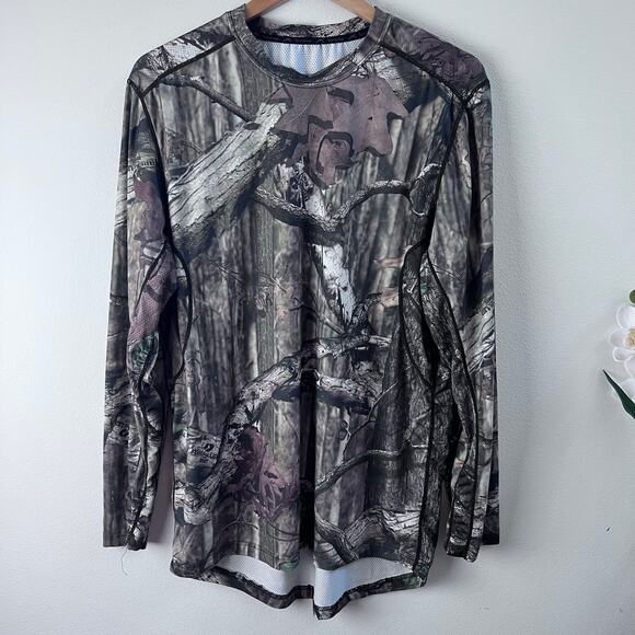 Terramar Sports Tops - Terramar Break-Up Infinity Camo Long Sleeve Women's Shirt Size Large